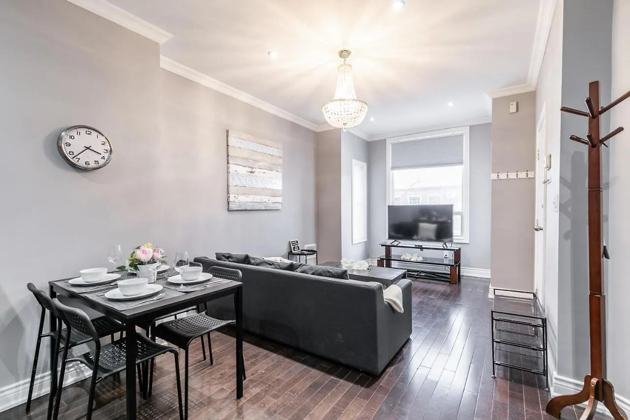 Modern 3Br Apt In The Heart Of Trinity Bellwoods Apartment Toronto
