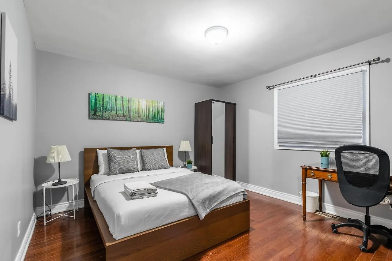 Modern 3Br Apt In The Heart Of Trinity Bellwoods Apartment Toronto
