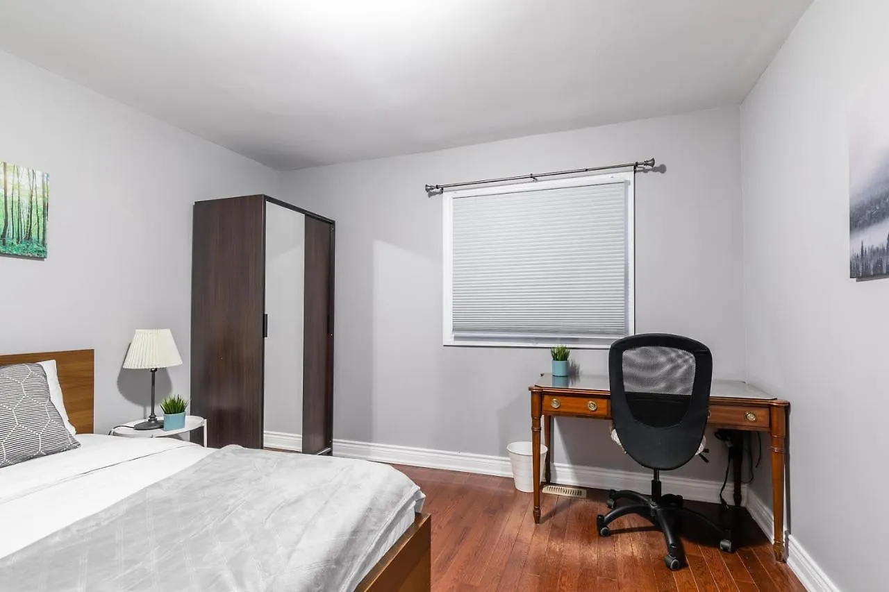 Modern 3Br Apt In The Heart Of Trinity Bellwoods Apartment Toronto Canada